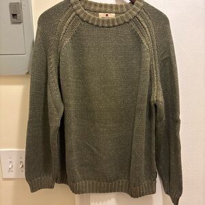 Men's Woolrich pullover crewneck Sweater size Medium